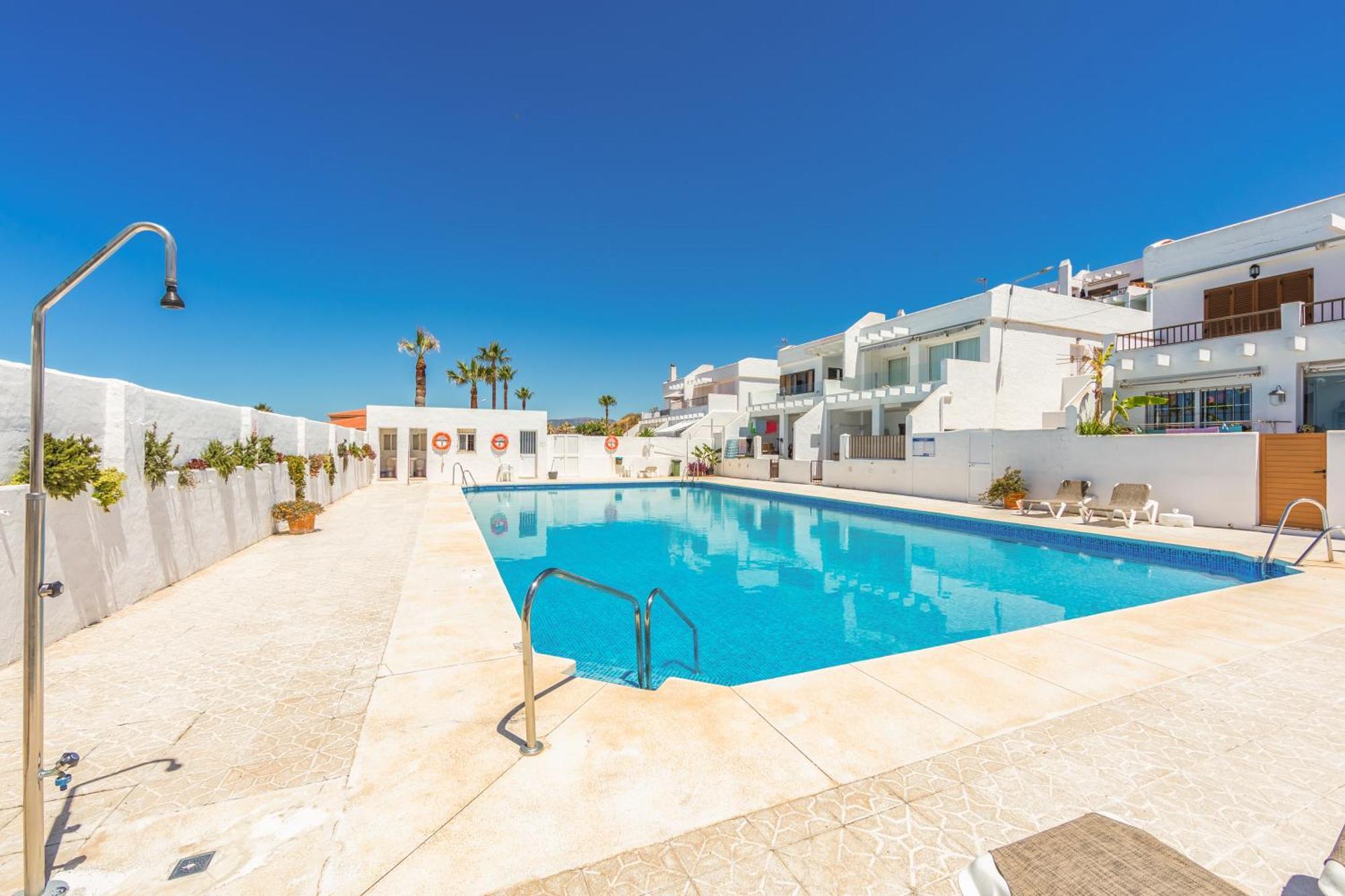 Los Lances Beach Apartments Тарифа Экстерьер фото